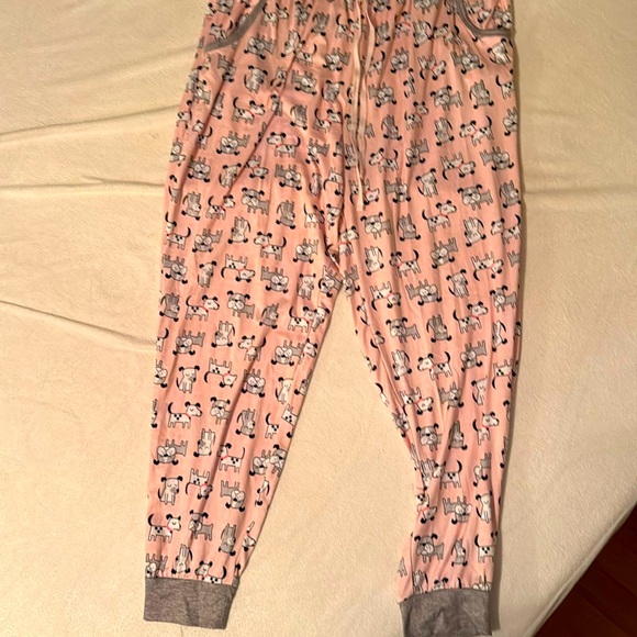 Pillow Talk PJ Set - Picture 5 of 6